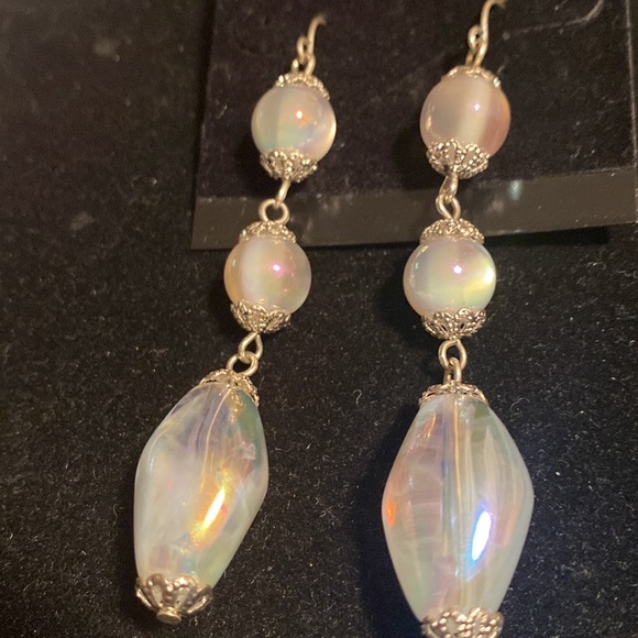 Silvertone Vintage BoHo Dangle Earrings - Picture 2 of 2